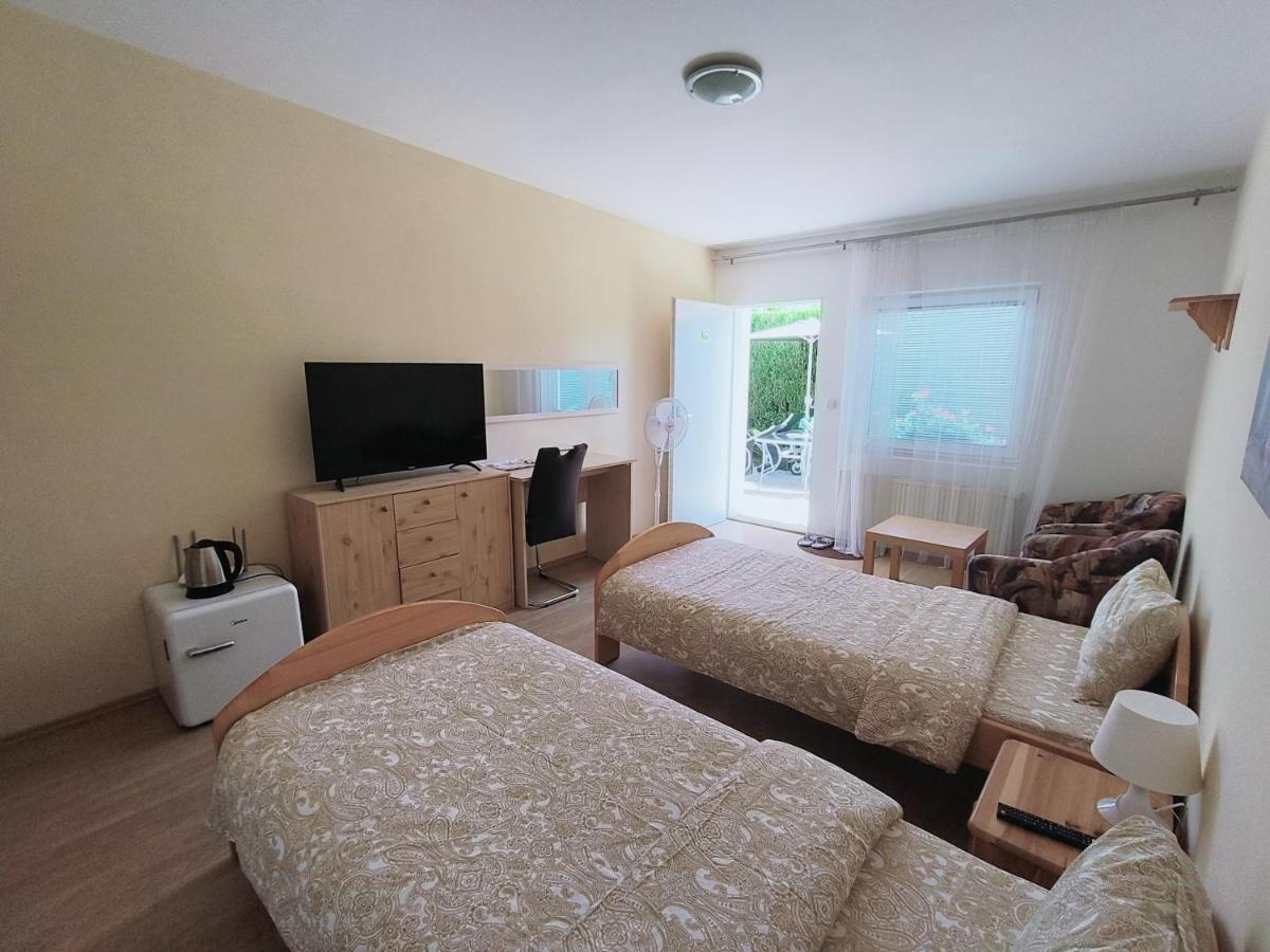 Cozy With Garden In Pensjonat *